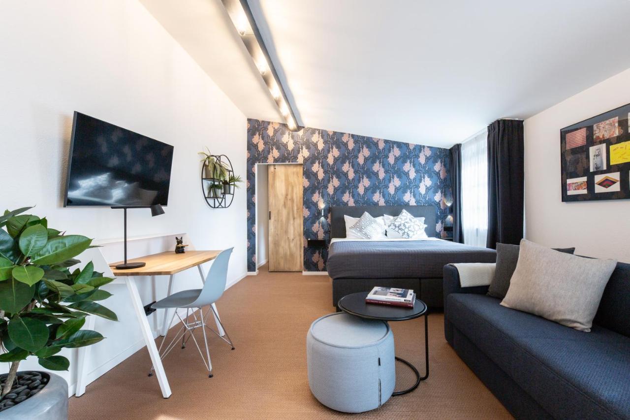 B-Hotel Дюселдорф Екстериор снимка