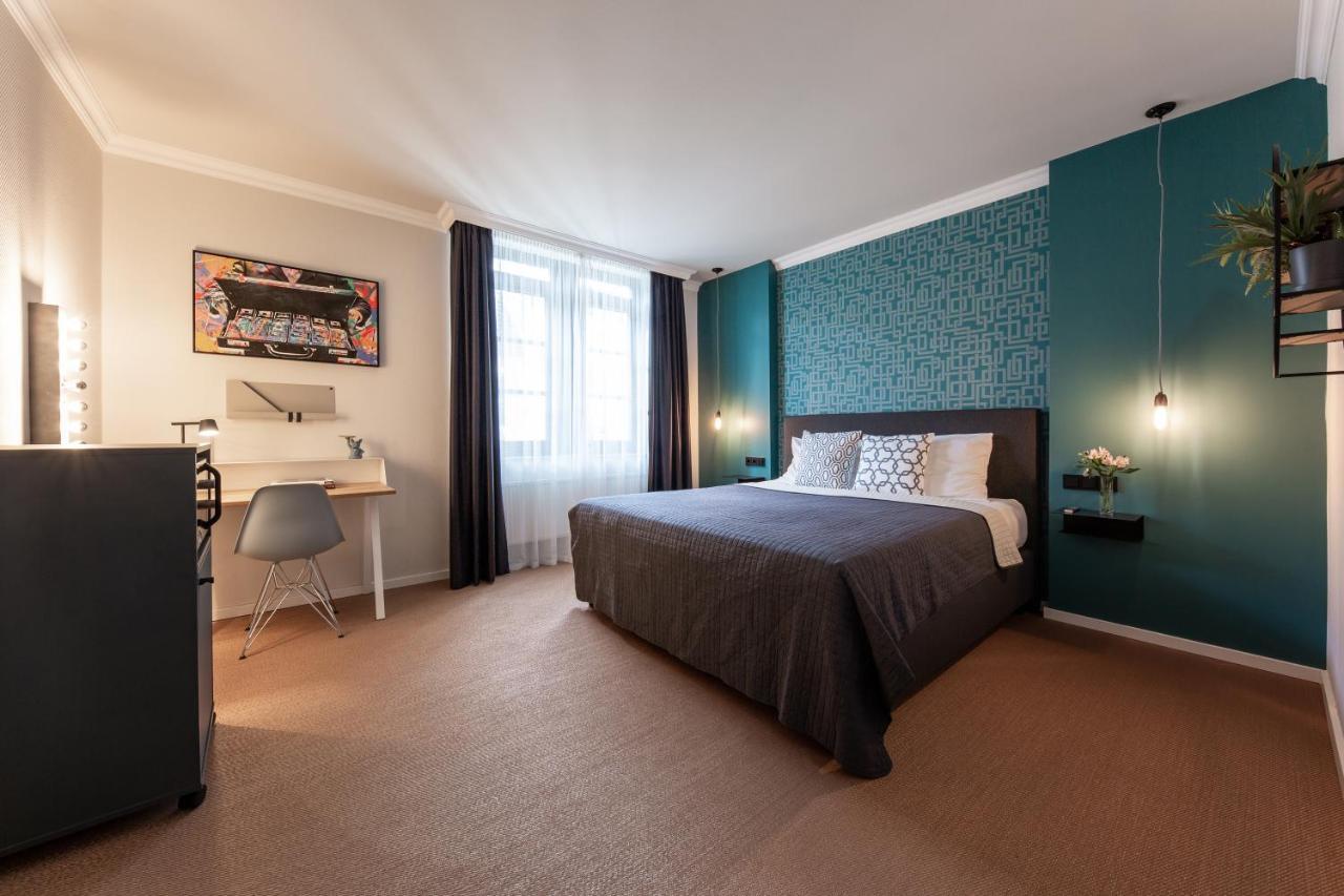 B-Hotel Дюселдорф Екстериор снимка