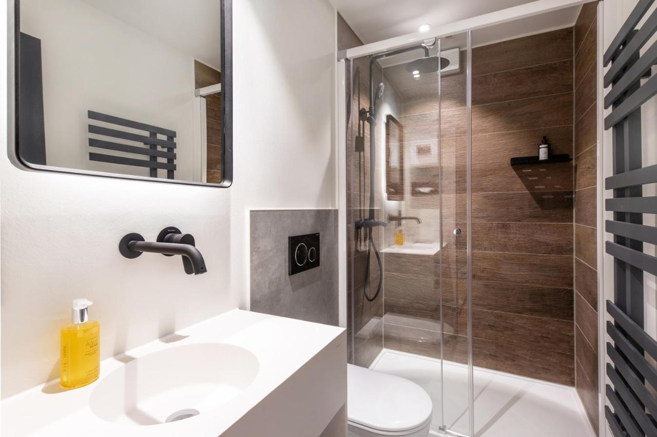 B-Hotel Дюселдорф Екстериор снимка