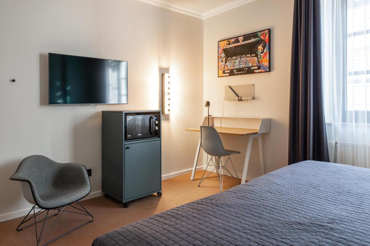 B-Hotel Дюселдорф Екстериор снимка
